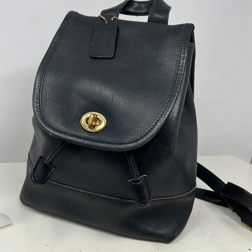 Coach Vintage Legacy 9960 Black Leather Brass Hardware Top Handle Flap Backpack